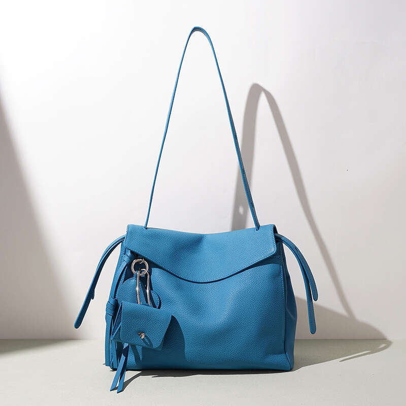 Niche High End Women Envelope Underarm Bag Genuine Leather Versatile Summer Large Capacity Commuter Crossbody Tote Shoulder Handbag SENYY