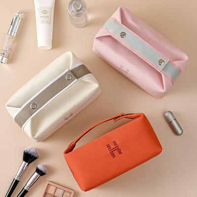 Canvas Cosmetic Bag With Embroidered Logo Colorful Trim And Zipper Closure Portable Travel Organizer