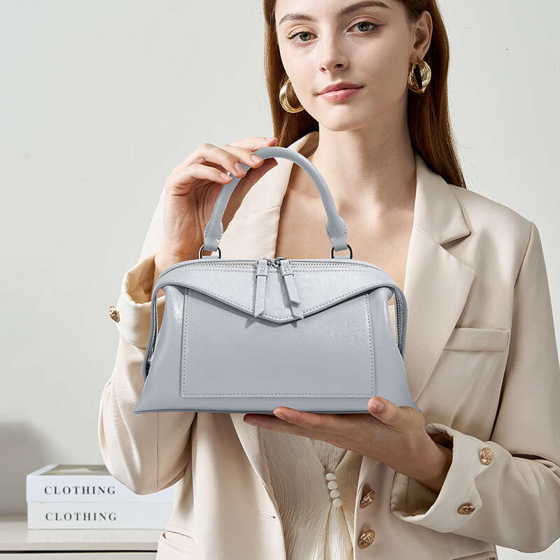 Niche High End Feel Women Pillow Genuine Leather Crossbody Bag Office Lady Commuter Shoulder Handbag Daily Casual Luxury Travel Bag SENYY