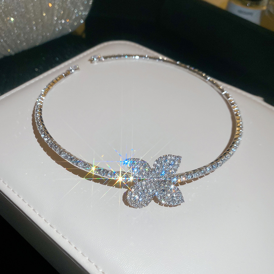 Diamond-studded floral choker, exquisite necklace with a luxurious and sophisticated feel, light luxury high-end jewelry - view 7