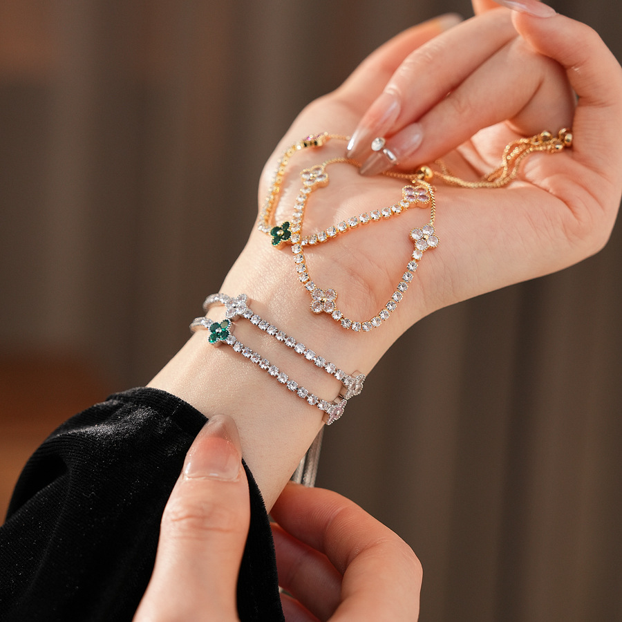 Super shiny zircon flower bracelet, exquisite fashionable style, versatile and elegant, high-end jewelry for women - view 4