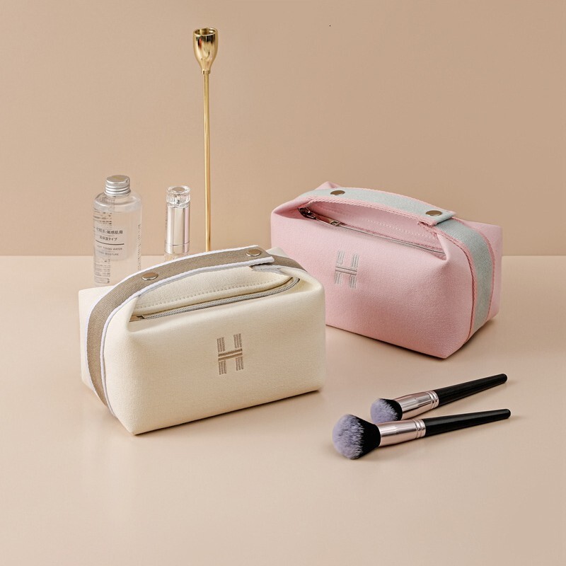 Canvas Cosmetic Bag With Embroidered Logo Colorful Trim And Zipper Closure Portable Travel Organizer