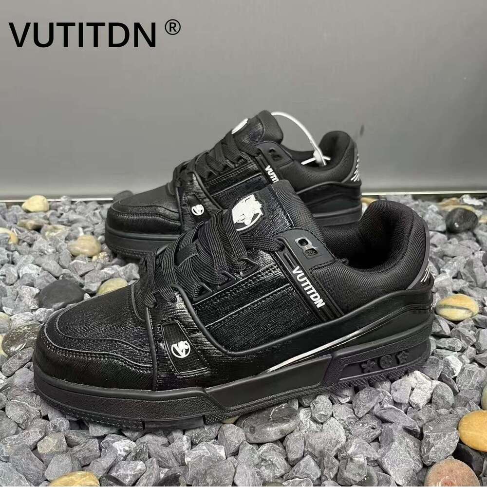 VUTITDN 2026 Denim casual shoes Golden cracked leather free shipping trainers for men sport shoe comfortable outdoor sneakers Classic shoes dh605855