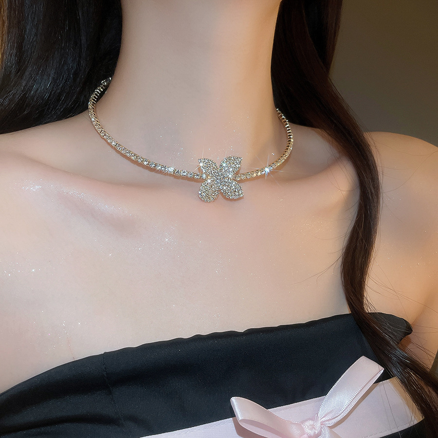 Diamond-studded floral choker, exquisite necklace with a luxurious and sophisticated feel, light luxury high-end jewelry - view 6