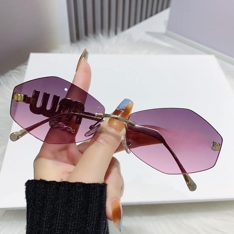 Rhinestone Rimless Sunglasses for Women Retro Rhombus Small Frame Anti Blue Light UV Protection Metal Sun Glasses