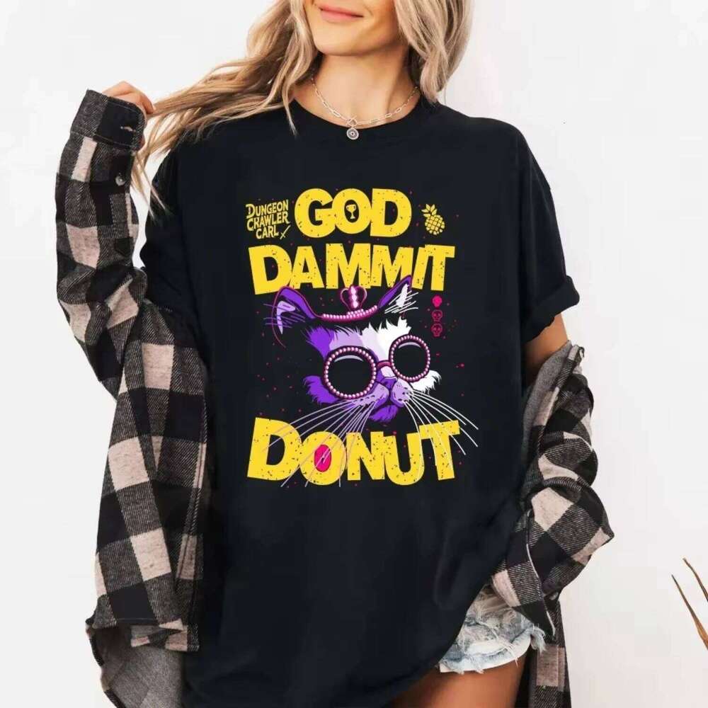 Popular Fantasy Comedy Dungeon Crawler Carl Donut Funny Graphic Print T-shirt Men Women Oversized Casual Cotton Summer New Tees