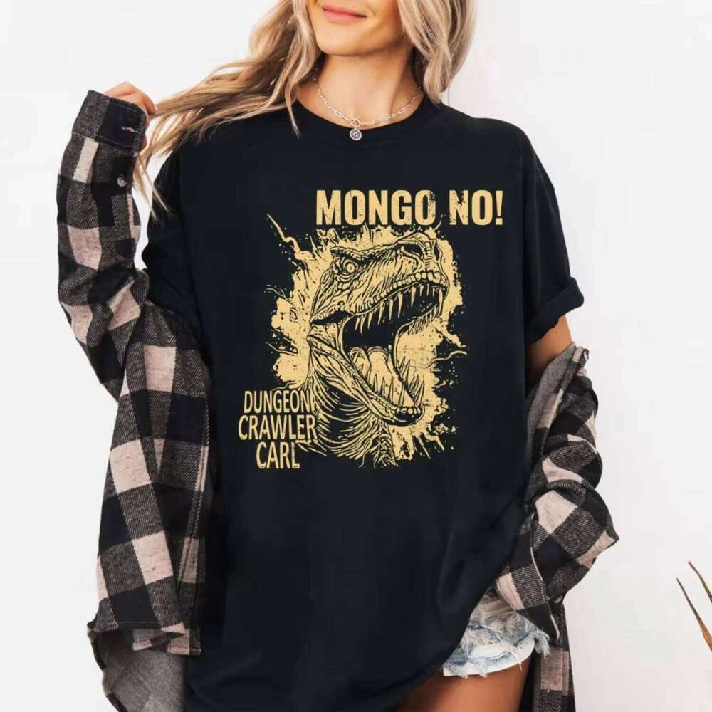 Popular Fantasy Comedy Dungeon Crawler Carl Donut Funny Graphic Print T-shirt Men Women Oversized Casual Cotton Summer New Tees