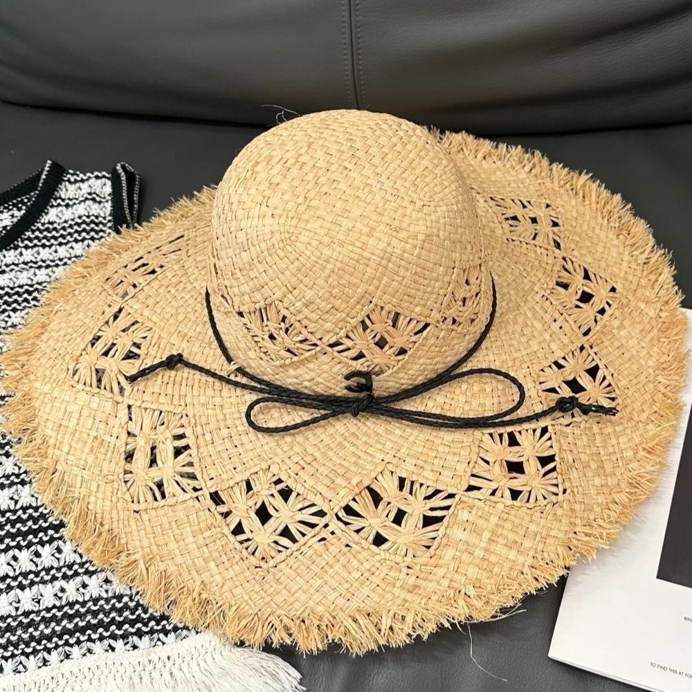 Bucket Hat Designer Women's Hollow Out Straw Sun Hat Wide Brim Fringe Beach Hat with Black Drawstring Bow UV Protection Summer Vacation Cap