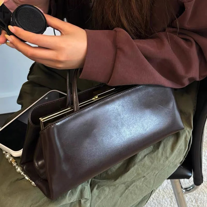 High-quality Metal Frame Clip Bag Womens Pu Handbags Multi-layer Magnetic Buckle Purse French Elegant Underarm Bag 260625 - view 5