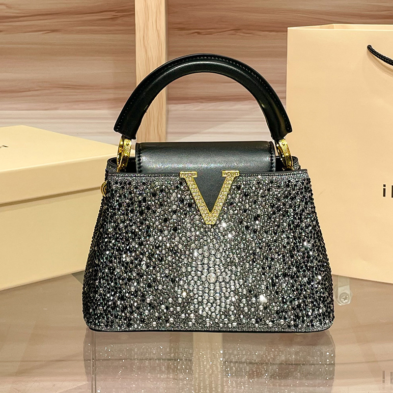 Advanced Water Diamond Handbag for Women 2026 New Fashionable Leather Bucket Crossbody Small Bag - view 5