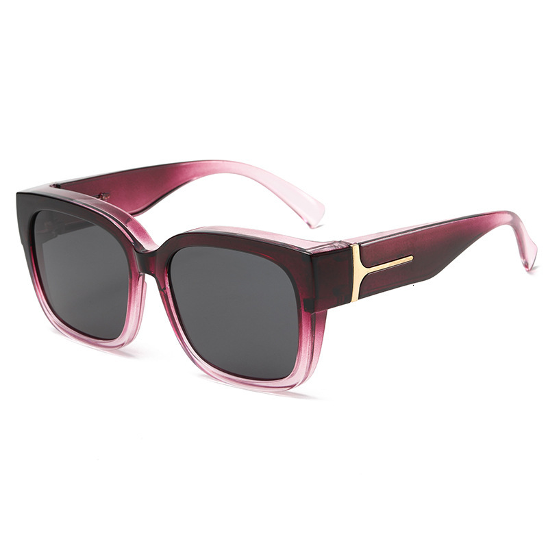 Light Blocking Anti Glare Polarized Designer Sunglasses Beach Use Outdoor Activity 2026 Trendy Minimalist Black Lens Oversized Sunglasses