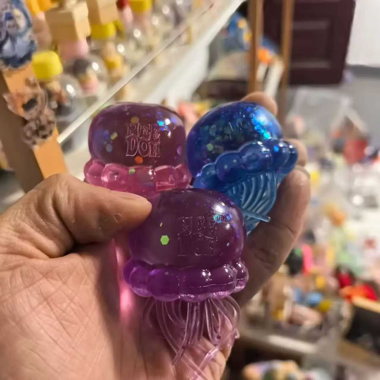 Needoh Fuzz Ball Jellyfish Squishy Blind Box Series Various Colors Cute Jellyfish Modeling Stress Relief Relax Fun Toy Gift H260512