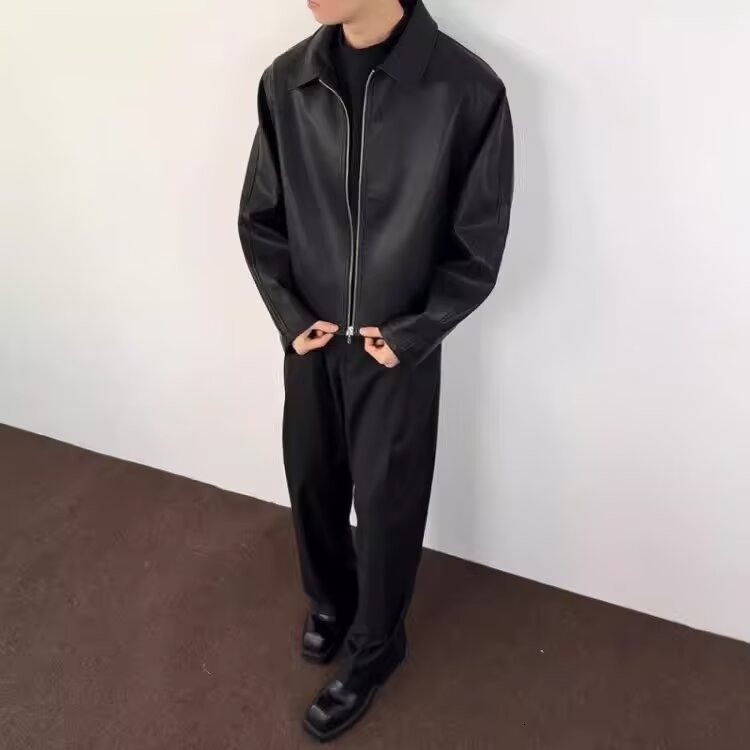 American high street vibe style simple black cool leather jacket for men trendy loosefitting top with a turndown collar and zipper 250109