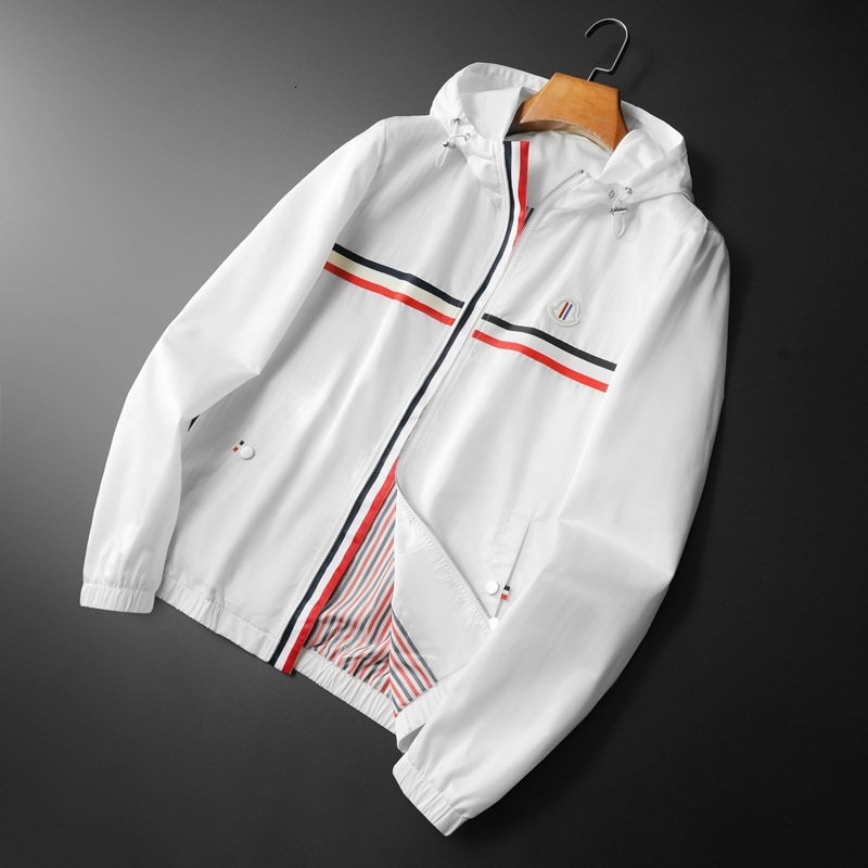 European Fashion Casual Hooded Versatile Jacket 2026 Spring New Large Size Men's Clothing