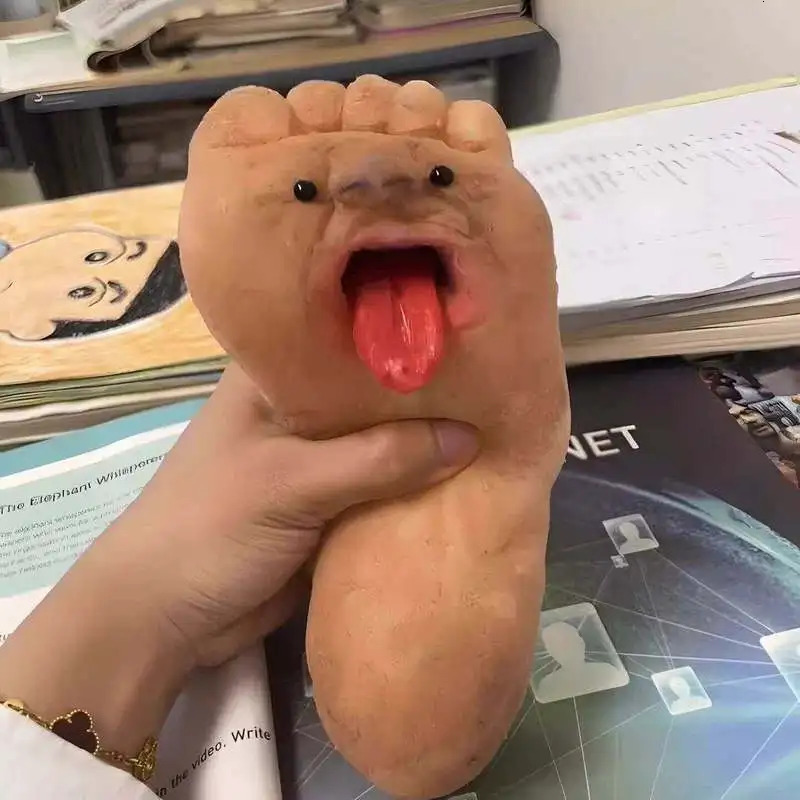 Generic Weird Prank Foot Shaped Squeeze Stress Relief Toy Novelty Funny Birthday Gift For Girlfriend Boyfriend Friend 260511