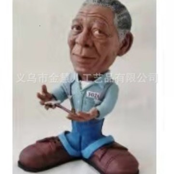 Decorative Objects Figurines Handmade Statues of Classic Film Characters Mini Movie Character Sculpture For Office Desk Table Decoration Drop 221017