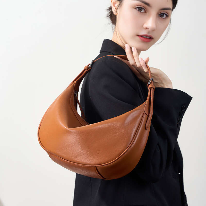 Luxury Niche Crescent Hobo Underarm Bag Genuine Leather Large Capacity High End Texture Daily Travel Commute Shoulder Bag For Ladies SENYY