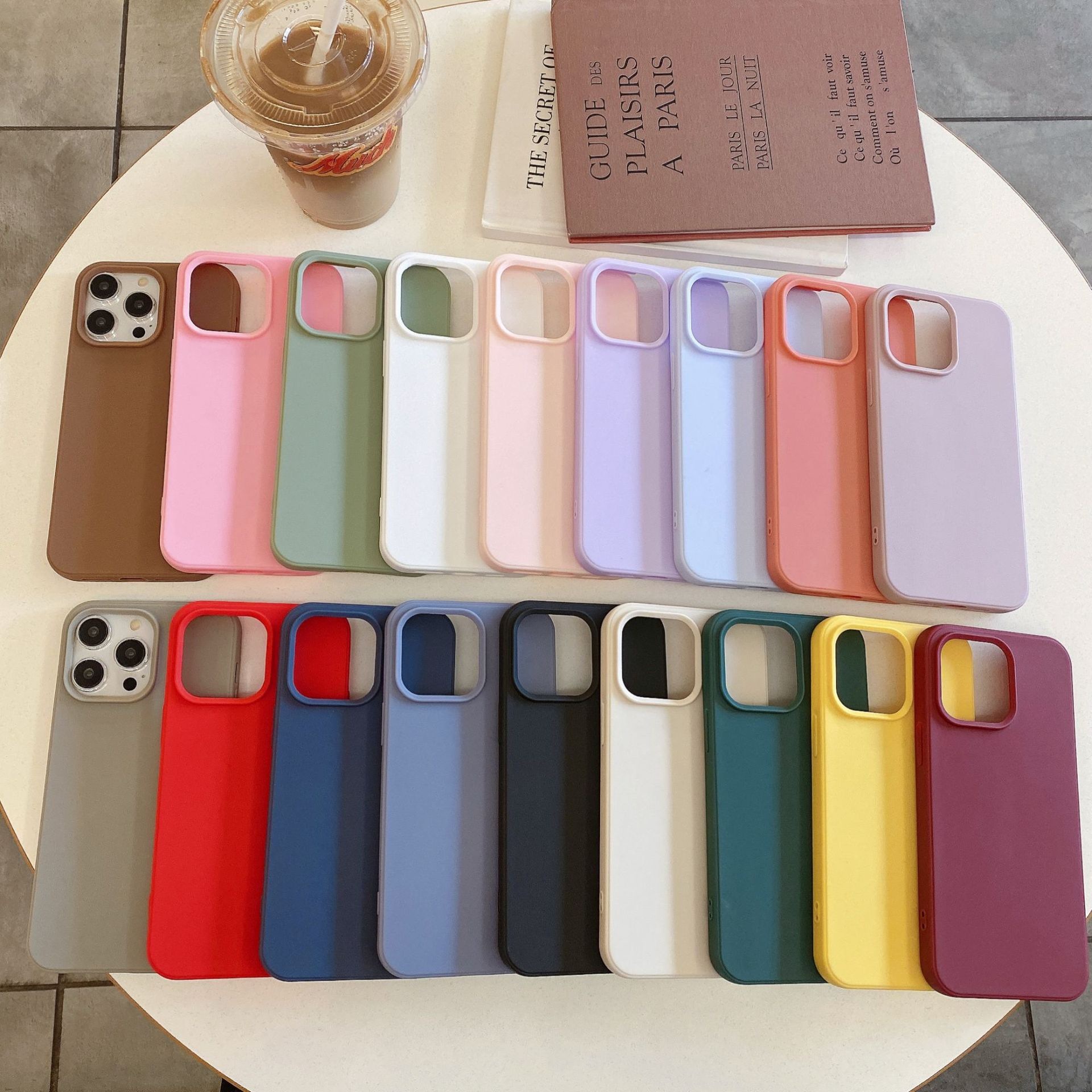 Candy Apple 17 Compatible Phone Case Silicone iPhone 16 Pro Max Simple Solid Color Protective Cover Cross-Border