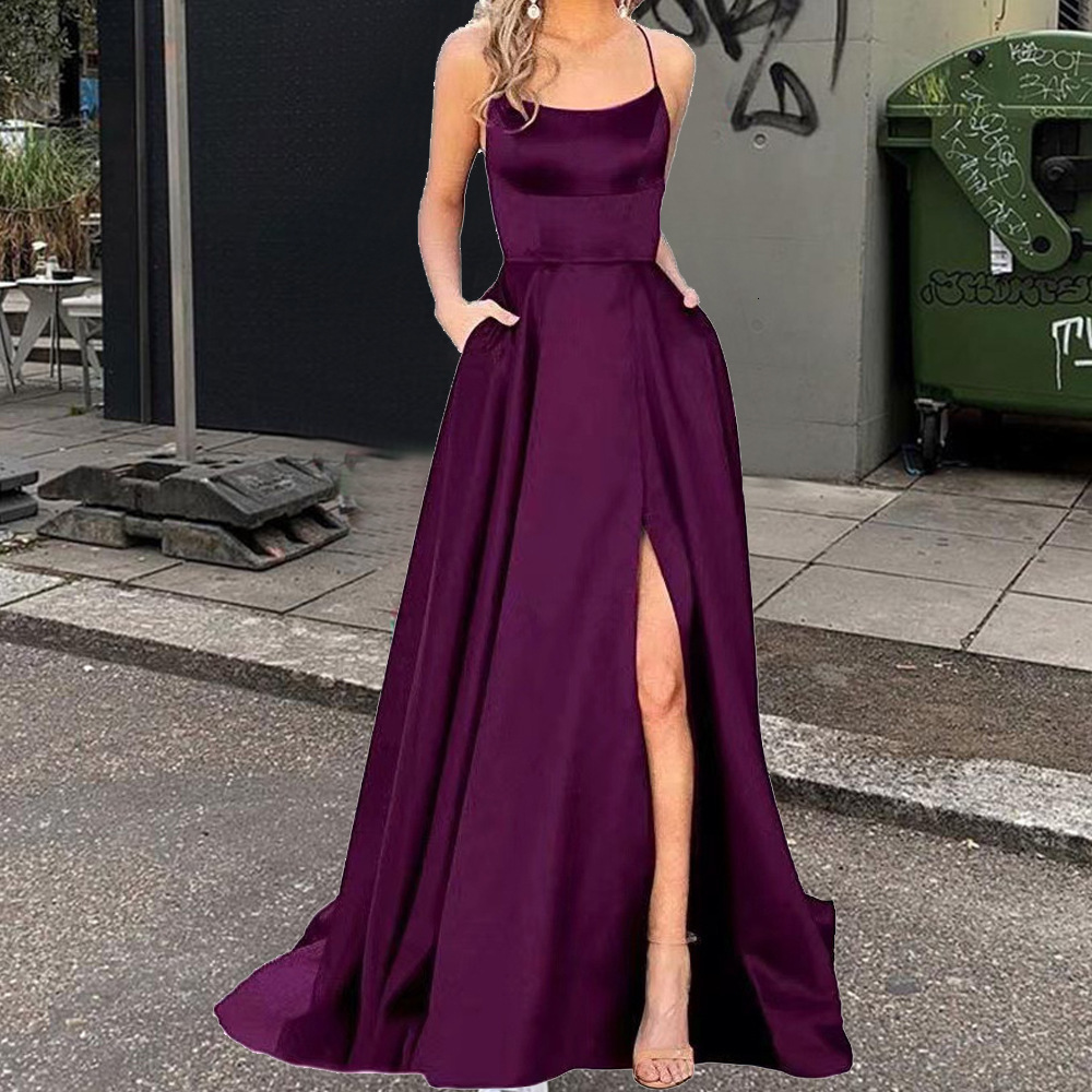 2025 Solid Color Bridesmaid Dress Long Slimming OffShoulder Fashion Group Evening 260202