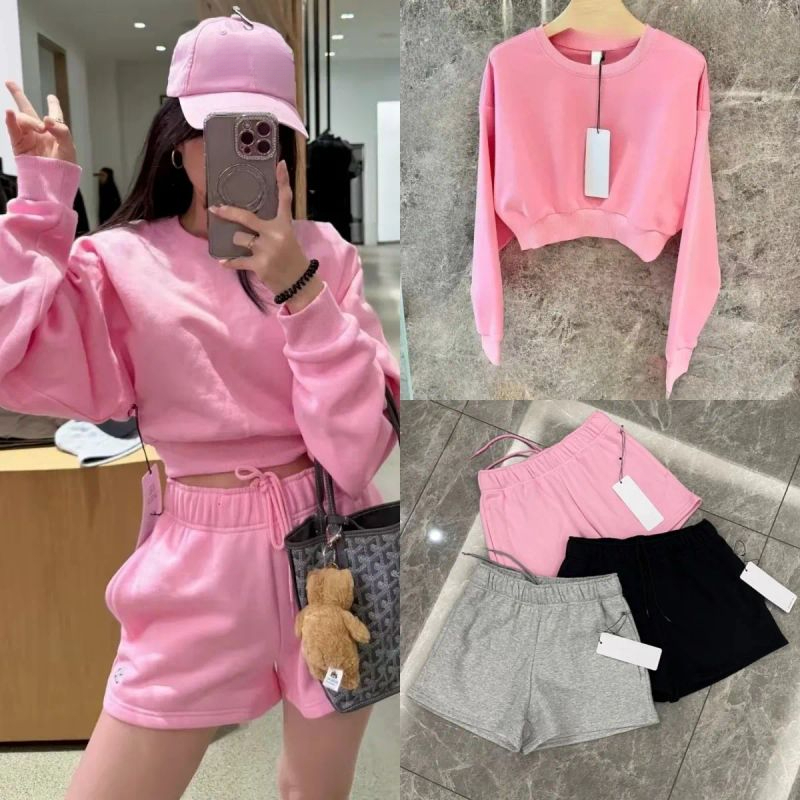 Designer Women Yoga Shorts Set Pink Cropped Sweatshirts+Shorts Crew Neck Pullover Ladies Short Tracksuit Studio-to-street Weekend City Jogger Sportswe