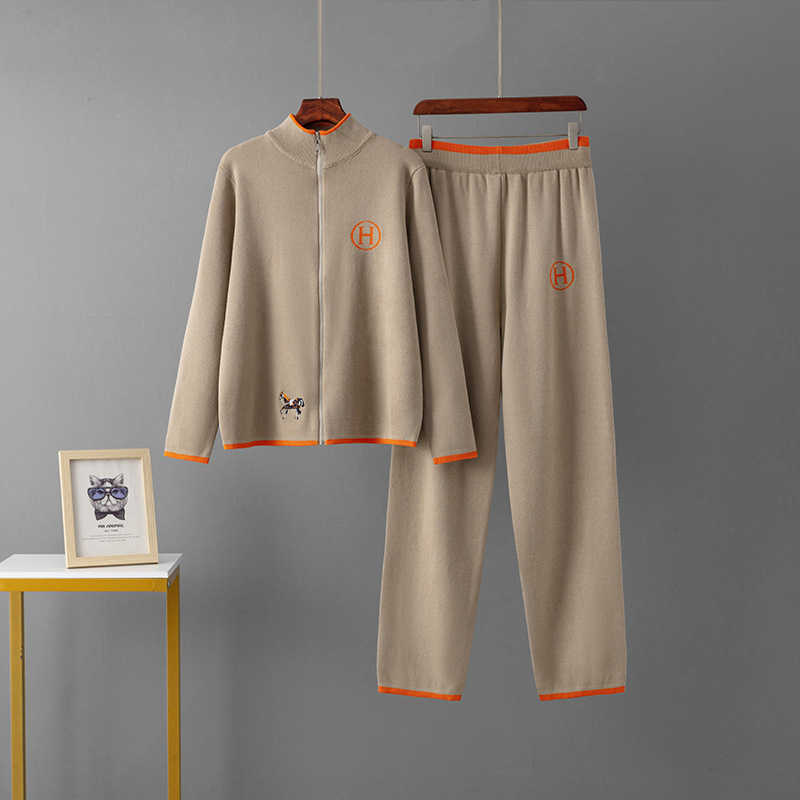 New Creative Horse Embroidery Color Block Long Sleeve Jacket Casual Knit Pants Two Piece Set