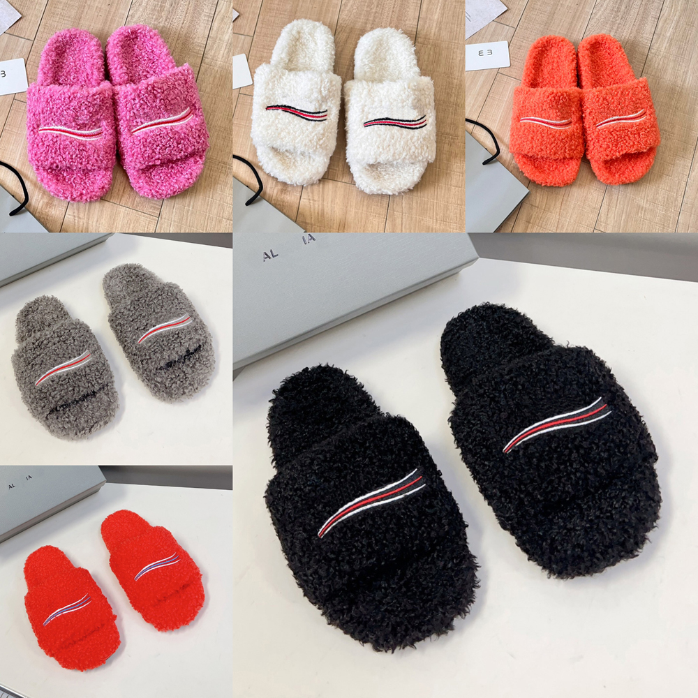Sandals 2026 New Teddy Fur Slides Women Men Flat Soft Sole Winter Warm Anti Slip Casual Indoor Outdoor Slippers