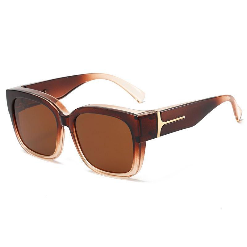 Light Blocking Anti Glare Polarized Designer Sunglasses Beach Use Outdoor Activity 2026 Trendy Minimalist Black Lens Oversized Sunglasses