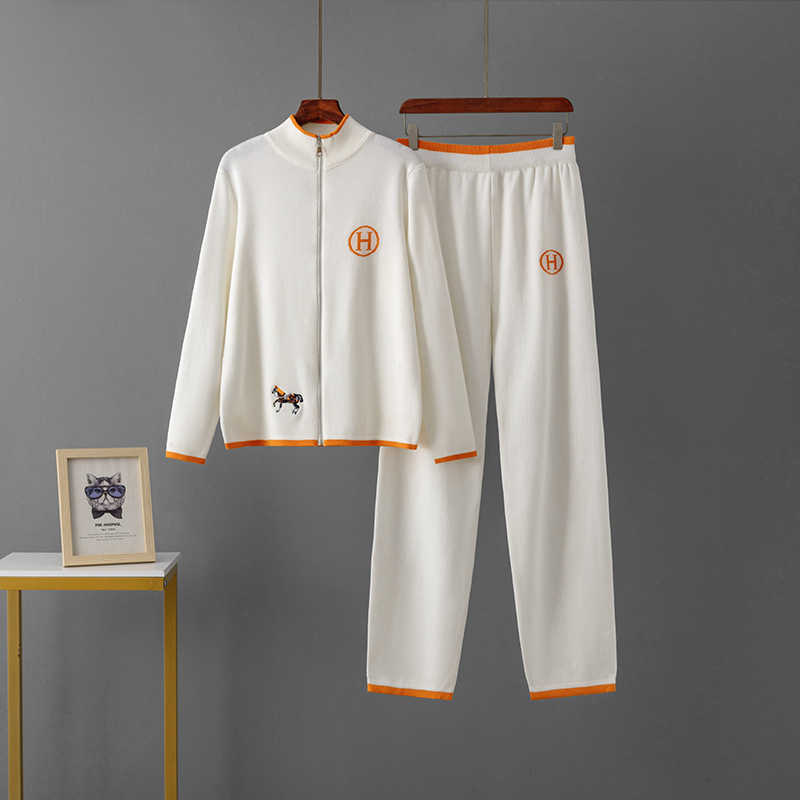 New Creative Horse Embroidery Color Block Long Sleeve Jacket Casual Knit Pants Two Piece Set