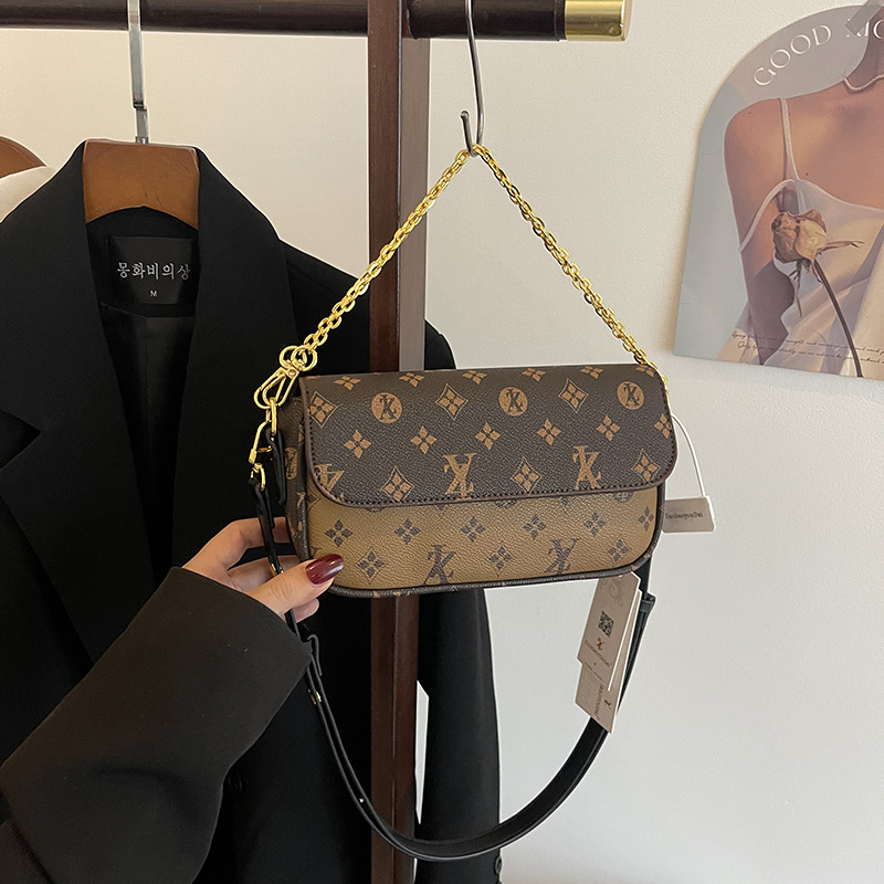 designer luxury Premium Small for Women 2026 New Fashionable Crossbody Handbag Exquisite Shoulder Bag