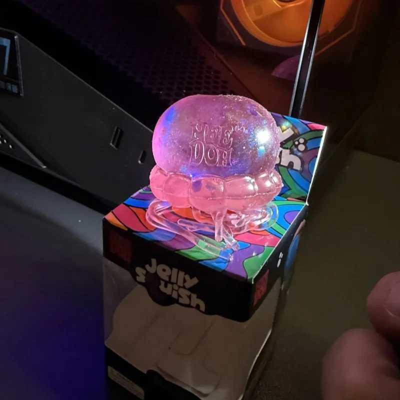 Needoh Fuzz Ball Jellyfish Squishy Blind Box Series Various Colors Cute Jellyfish Modeling Stress Relief Relax Fun Toy Gift H260512