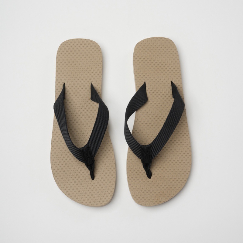 2026 Summer Red Sole Flip Flops Flat Slippers For WomenMen Thick Sole Lazy Mules Casual Vacation Beach Slides Couple Shoes R260512