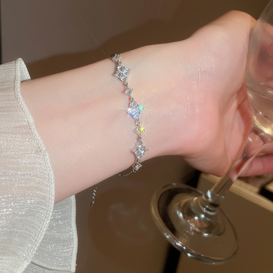 Zircon pearl beaded flower bracelet, vintage fashion, exquisite elegant, luxurious and high-end jewelry for women - view 6