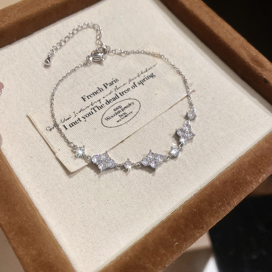 Zircon pearl beaded flower bracelet, vintage fashion, exquisite elegant, luxurious and high-end jewelry for women - view 7