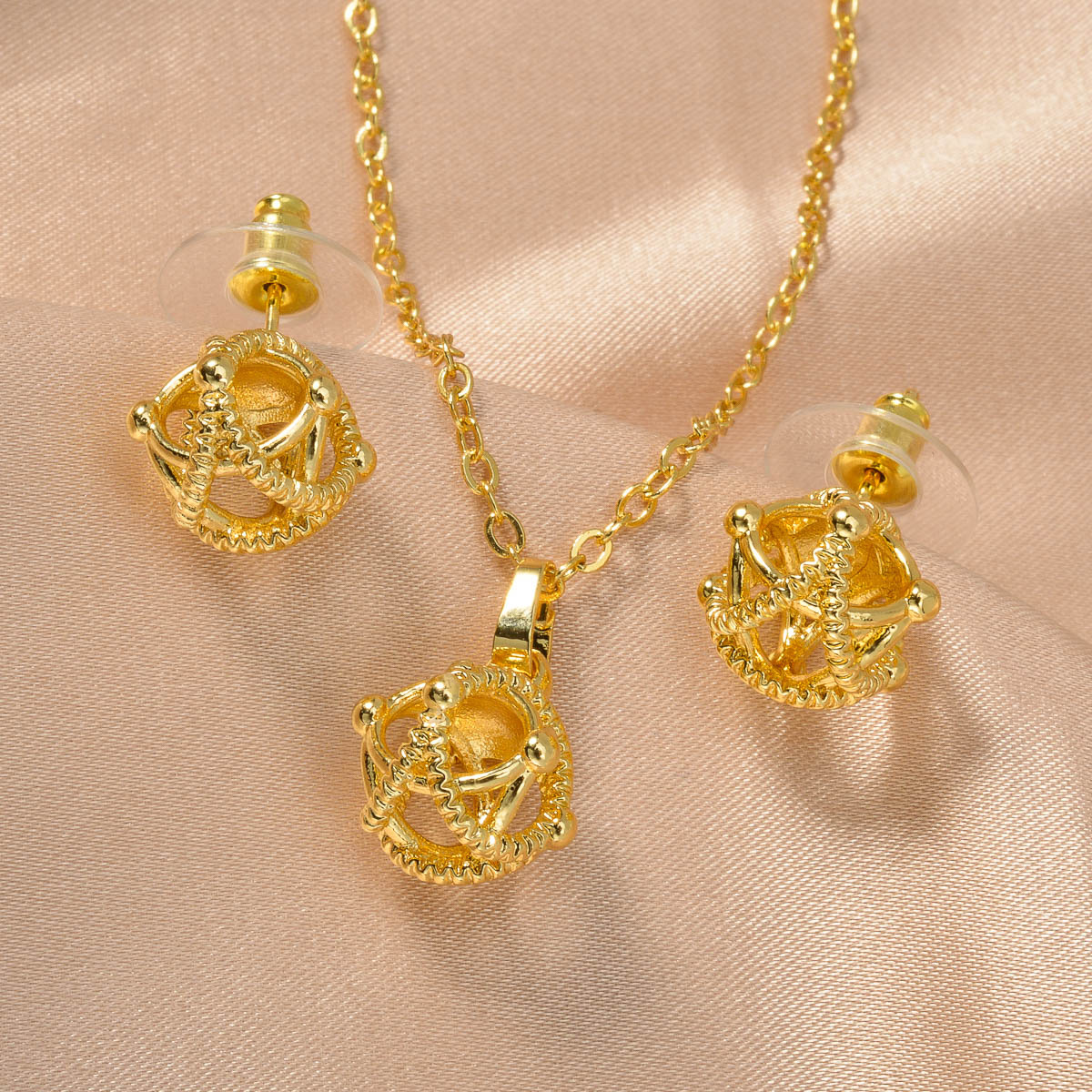 Gold Plated Hollow Star Round Drop Earrings Pendant Necklace Jewelry Set For Men and Wome Fine Quality Unisex Ins Copper Ear Accessories Pendientes Bi