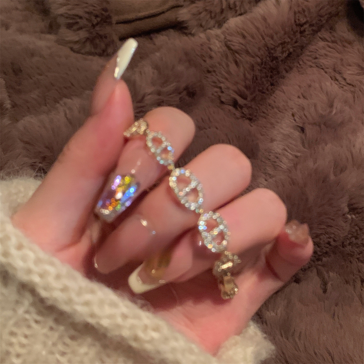 Designer Jewelry Electroplated Zircon Letter Bracelet Light Simple Bracelet Fashionable Versatile Wo Diamond Studded Fashion Jewelry