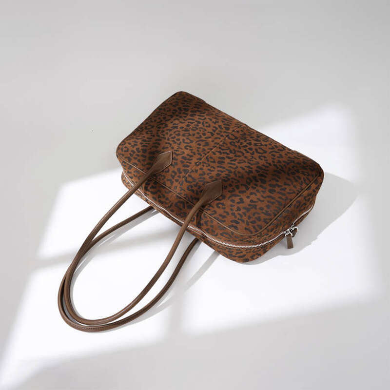 Leopard Print American Niche Handbag Matte Suede Bowling Bag Large Capacity Fashion Underarm Shoulder Bag Casual Commute Travel Daily Women Handbag SE