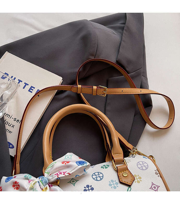 Women's Vintage Large Capacity Monogram New Boston Pillow Single Shoulder Crossbody Bag
