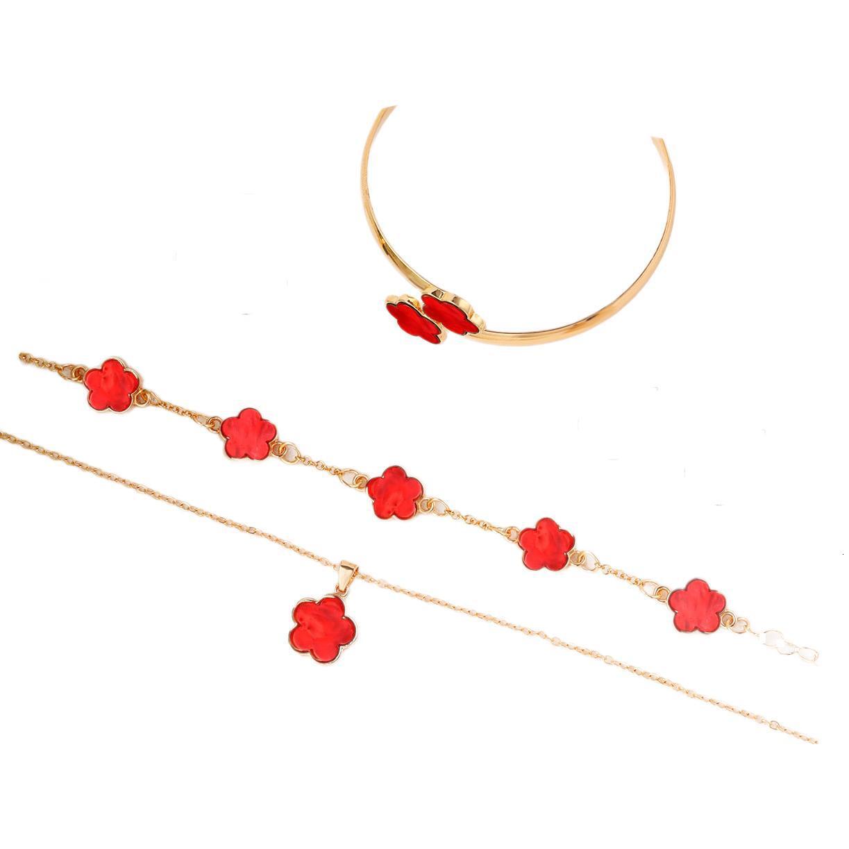 Designer Jewelry Best Selling Lucky Flower Jewelry Set Acrylic Bracelet Five Leaf Clover Necklace Ring And Earrings For Women Wholesale