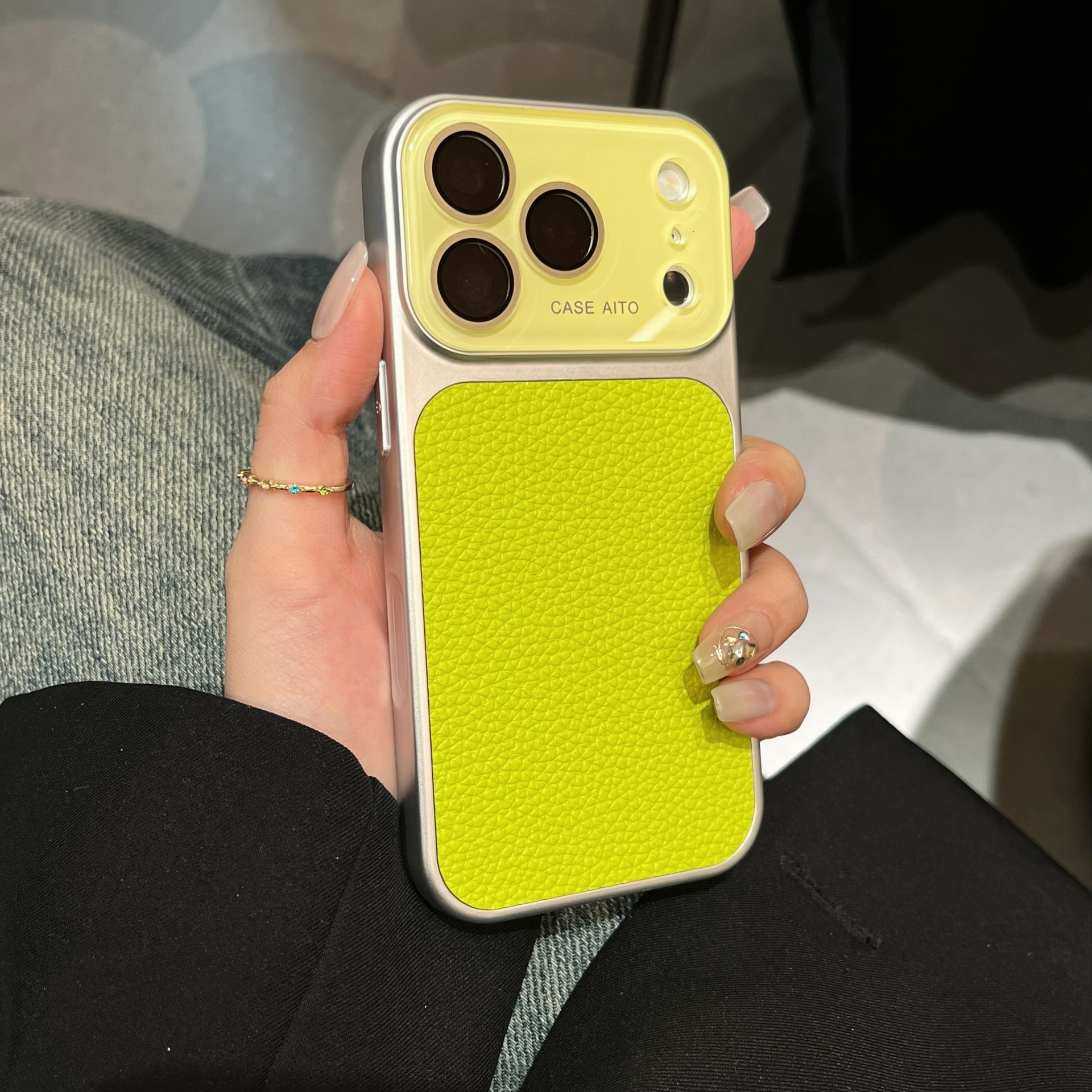 Lychee Texture Large Window Compatible with iPhone 17 Case Full Coverage Solid Color Skin Feel Apple 16 Shockproof Protective Cover