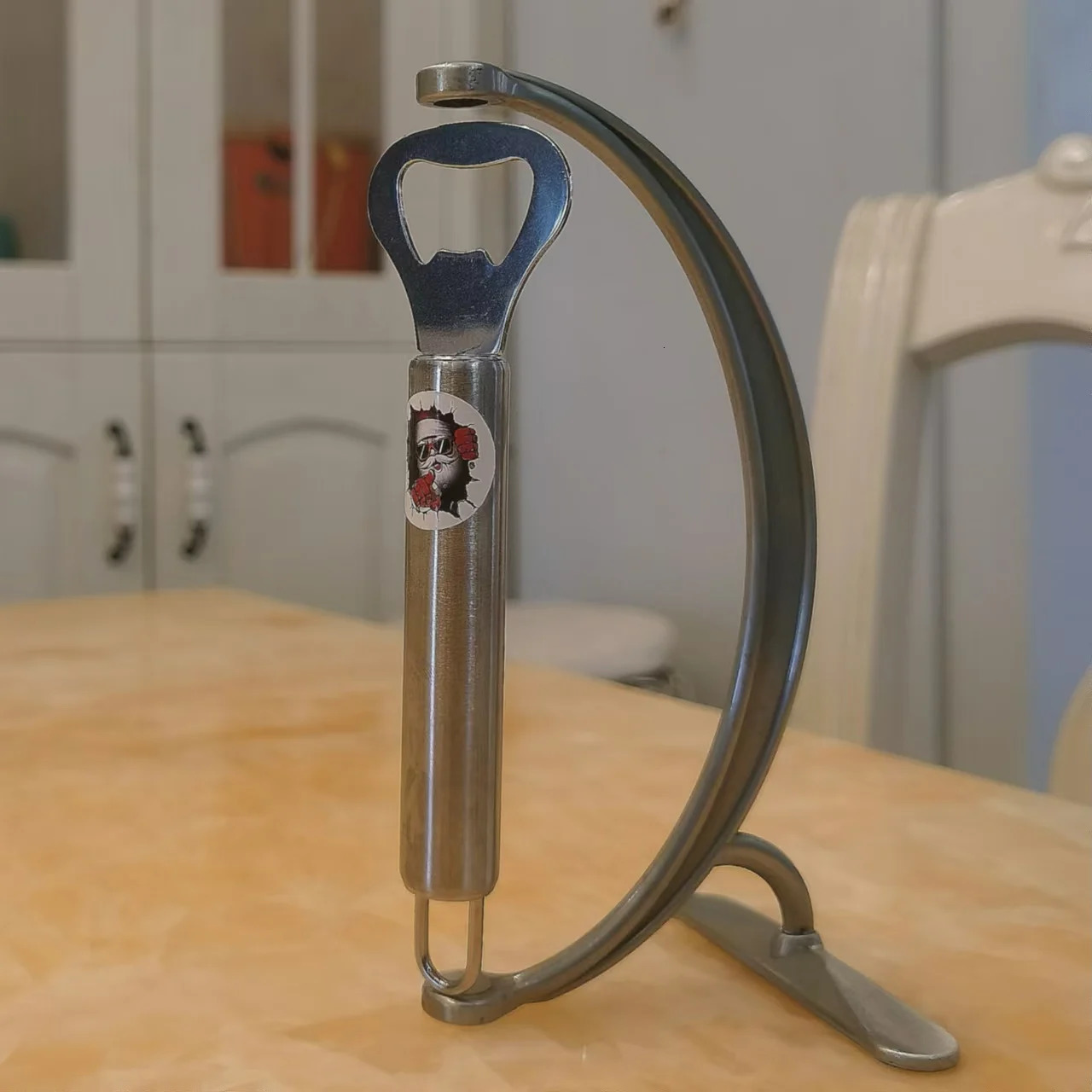 Magnetic Levitation Bottle Opener Stands Upright Without Falling Does Not Use Electricity Creative Decoration Stainless Steel 260512