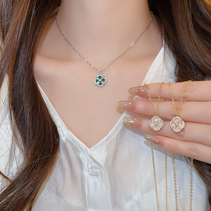 Zirconia Clover Flower Pendant Necklace, Exquisite, Fashionable, Elegant Clavicle Chain, Light Luxury, High-end Neck Chain for Women - view 3