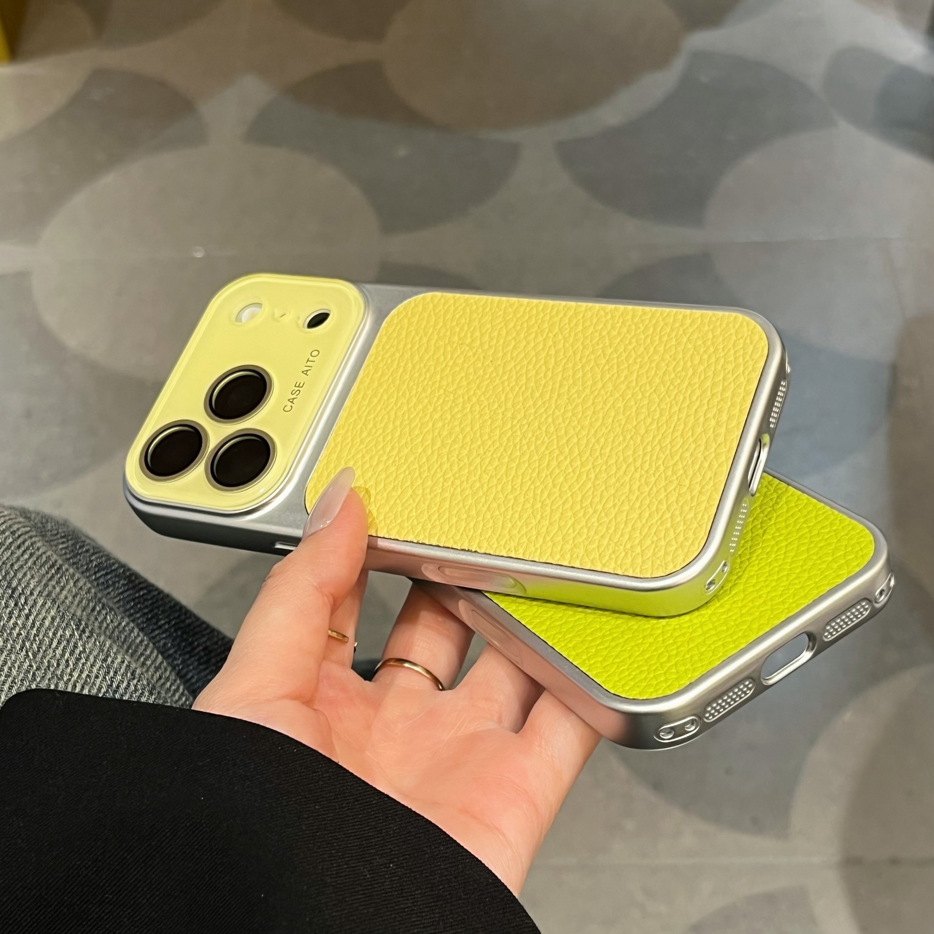 Lychee Texture Large Window Compatible with iPhone 17 Case Full Coverage Solid Color Skin Feel Apple 16 Shockproof Protective Cover