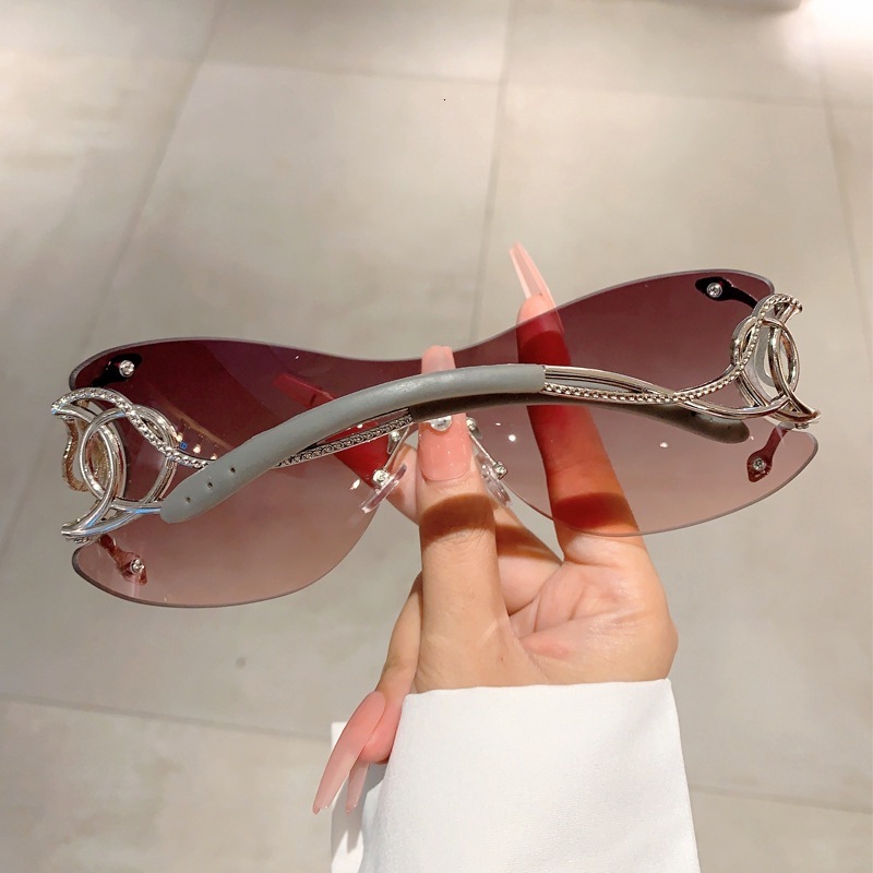 Designer Sunglasses New Personalized Fashion Frameless Integrated Sunglasses Technology Y K Weird Sunglasses Riding Windproof Glasses