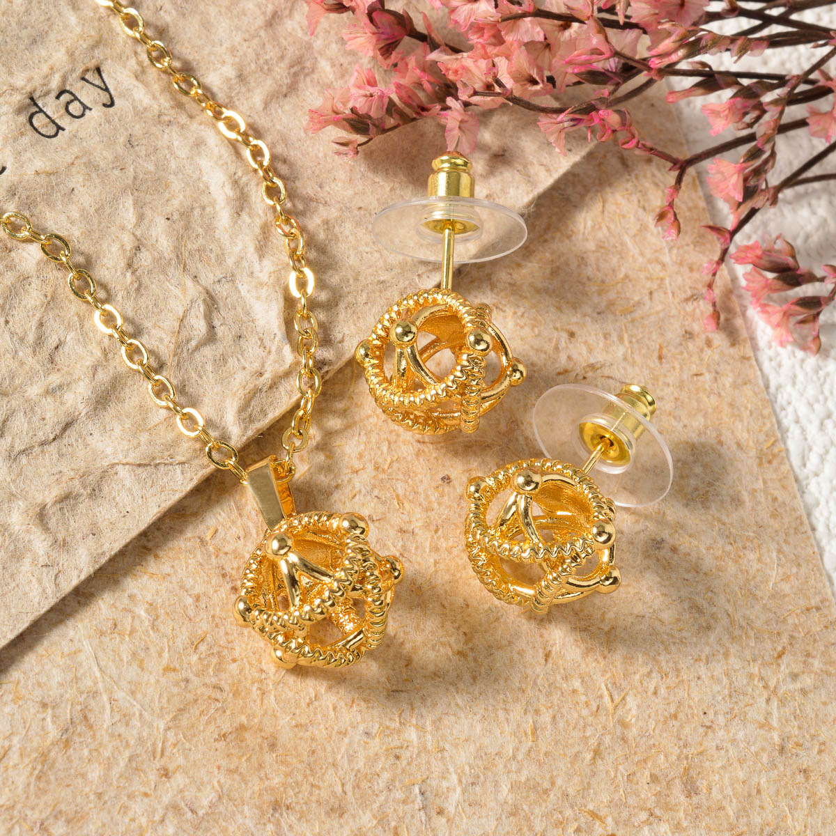 Gold Plated Hollow Star Round Drop Earrings Pendant Necklace Jewelry Set For Men and Wome Fine Quality Unisex Ins Copper Ear Accessories Pendientes Bi