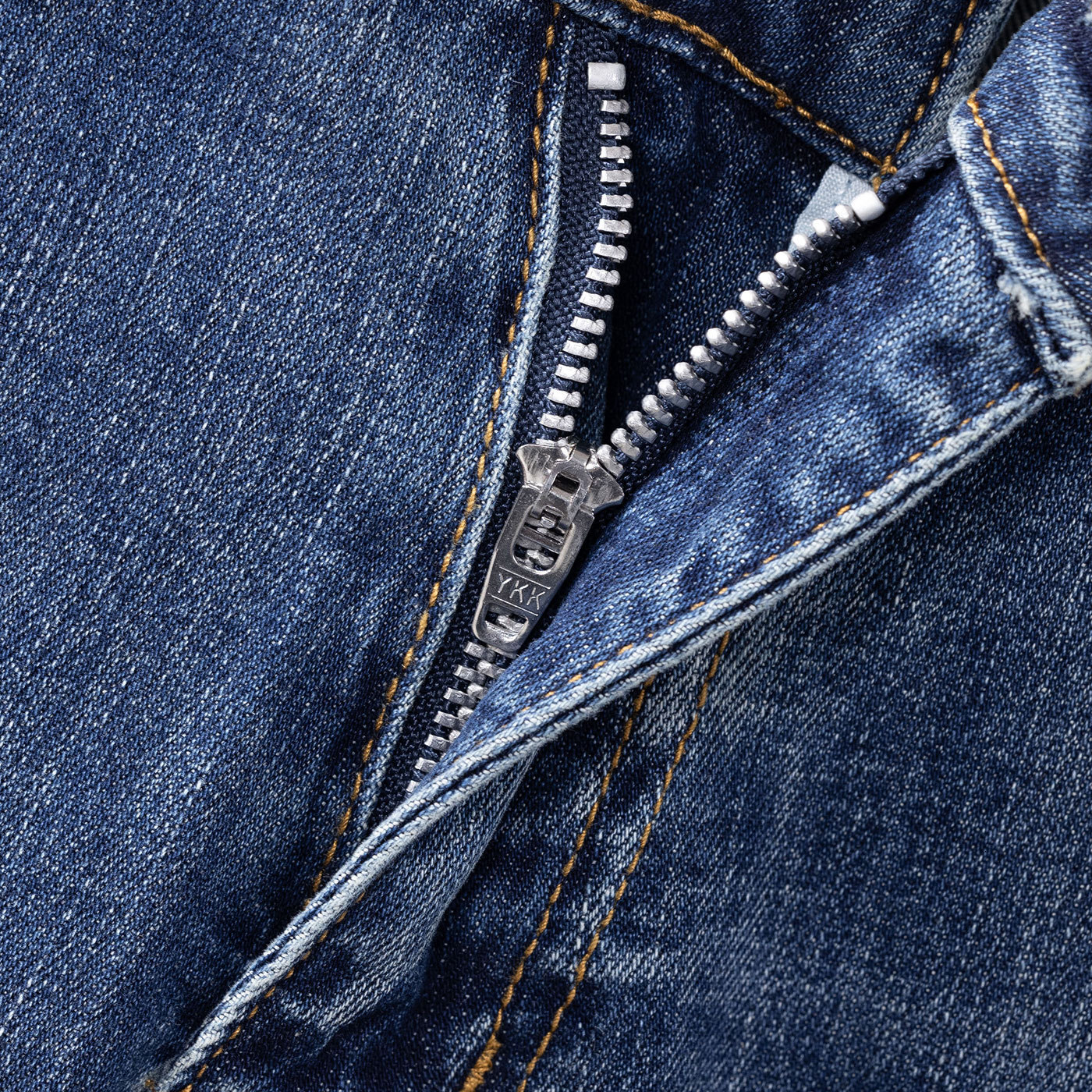 Luxury Brand Designer Men Blue Jeans Slim Fit Elastic Denim Pants Cross Metal Badge Summer Fashion Male Long Trousers Skinny Stylish Vintage Denim