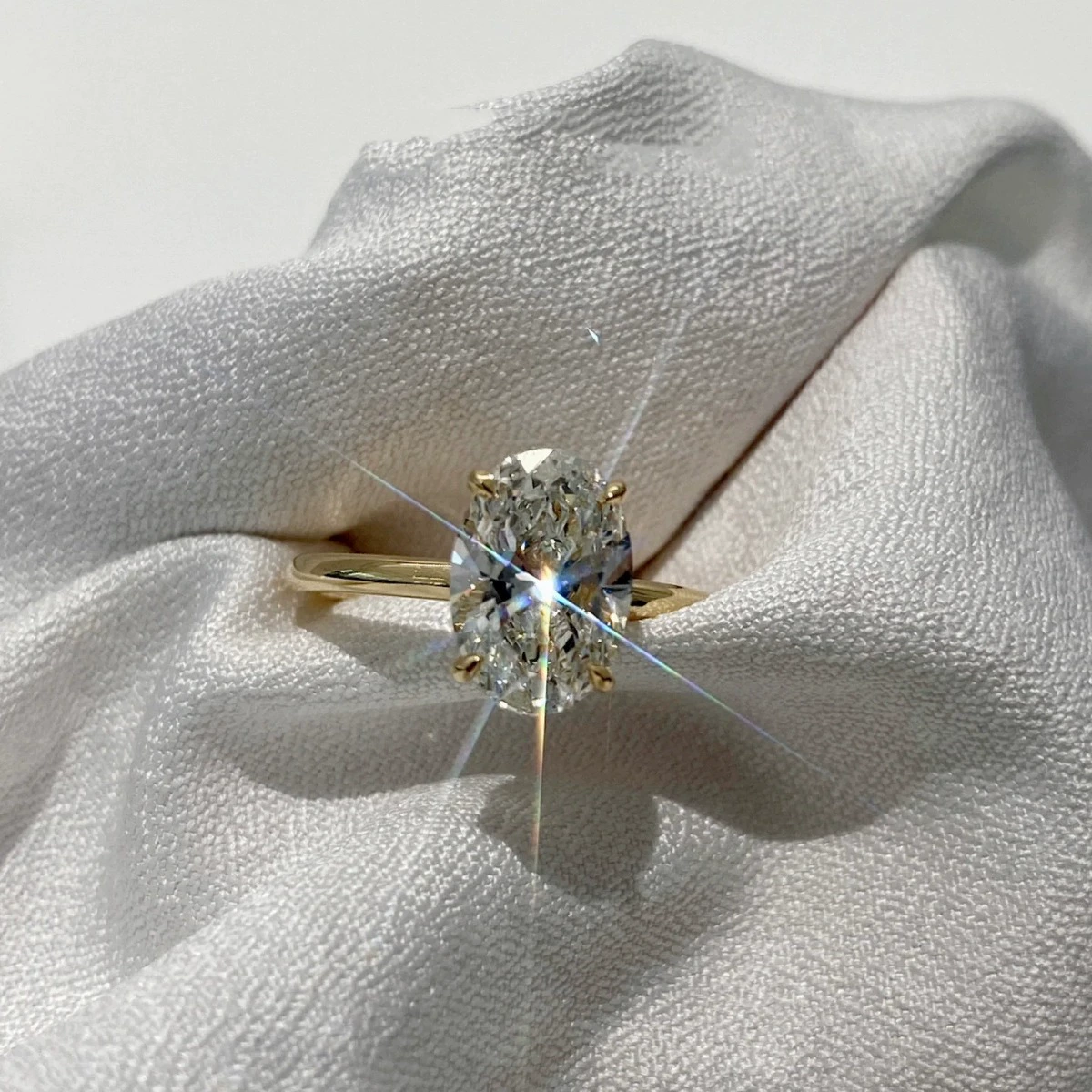 Jewelry Rings 925 Sterling Silver 2CT Zircon Gorgeous Shiny Oval Stone Ring Engagement Wedding Luxury High Quality Fine Gift for Women Size 5-10 Visio