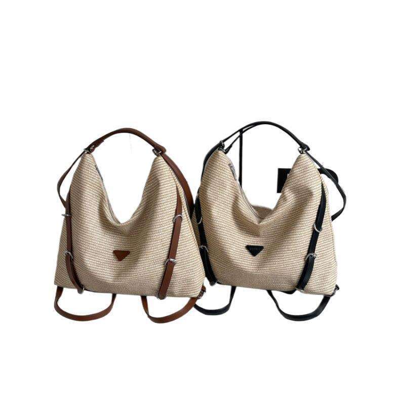 Vintage-style women's tote bag, high aesthetic value, large capacity, versatile for commuting, light luxury single-shoulder premium backpack
