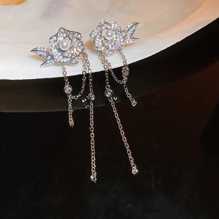 S925 plated sterling silver butterfly asymmetric earrings, simple and elegant high-end ear jewelry - view 9