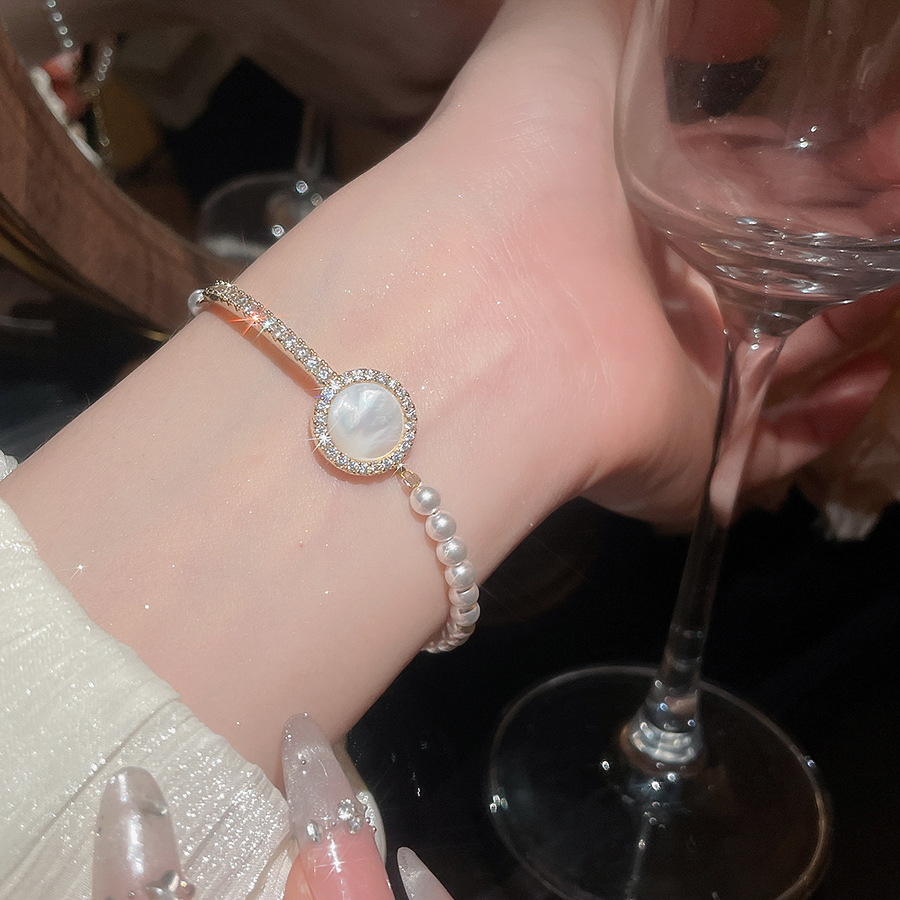 French vintage zircon shell round pearl bracelet, exquisite and sweet style, versatile hand accessory with unique design - view 6