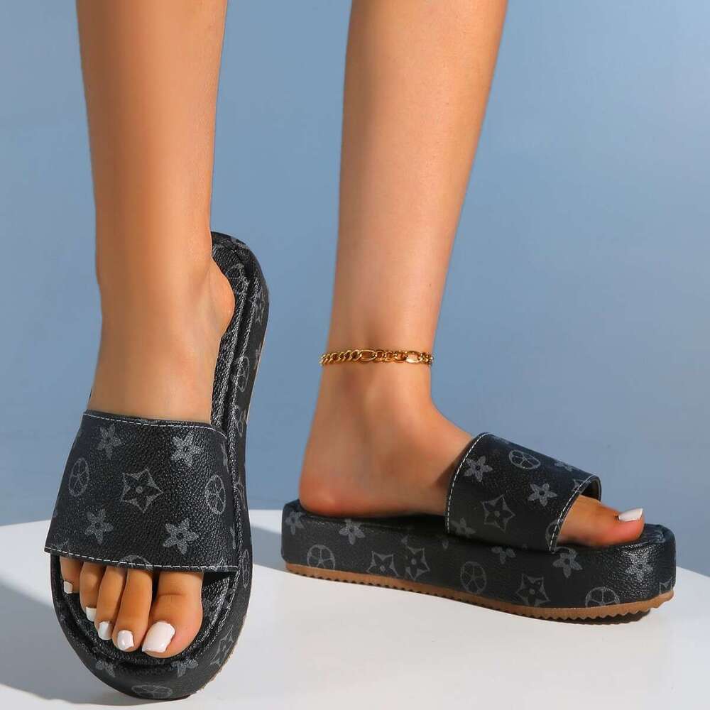 TB BHULAMTE Luxury Brand Designer Shoes Platform Slippers Export Large Size Hot-Selling Outdoor New Leather Strap One-Strap Loose Cake Women's Sa